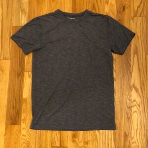 J. Crew crewcuts boy’s performance tee. Size XL. EUC